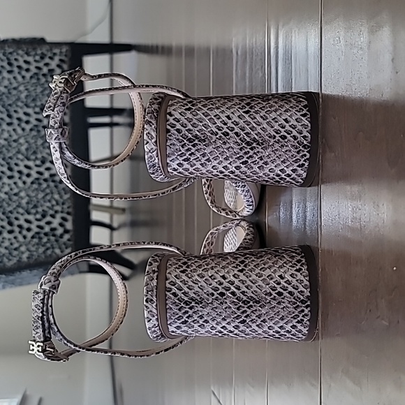 Almost New Sam Edelman High Heel Sandals - Picture 3 of 7